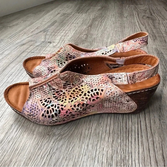 La Pinta Watercolor Wooden Cork-Bottom‎ Wedges - Picture 7 of 9